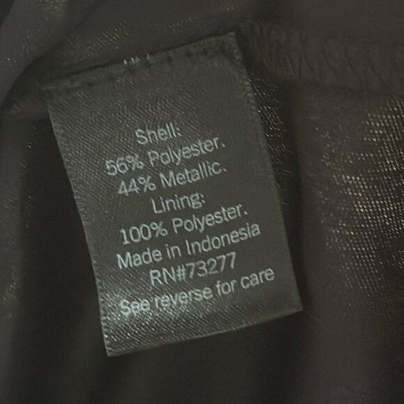 Simply Vera Vera Wang Knot Waist Metallic Dress! - Picture 10 of 14